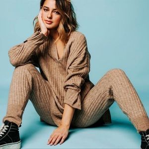 Free people Oatmeal Knit Pullover Sweater